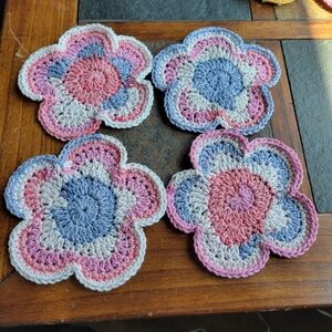 Handmade 4 Piece Floral Coaster Set